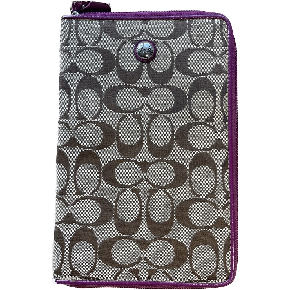 COACH Signature 8” Tablet or E-reader Khaki Cover Case 133